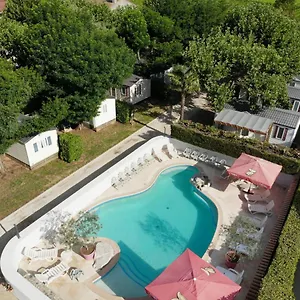 Camping Le Casque Roi, Salavas